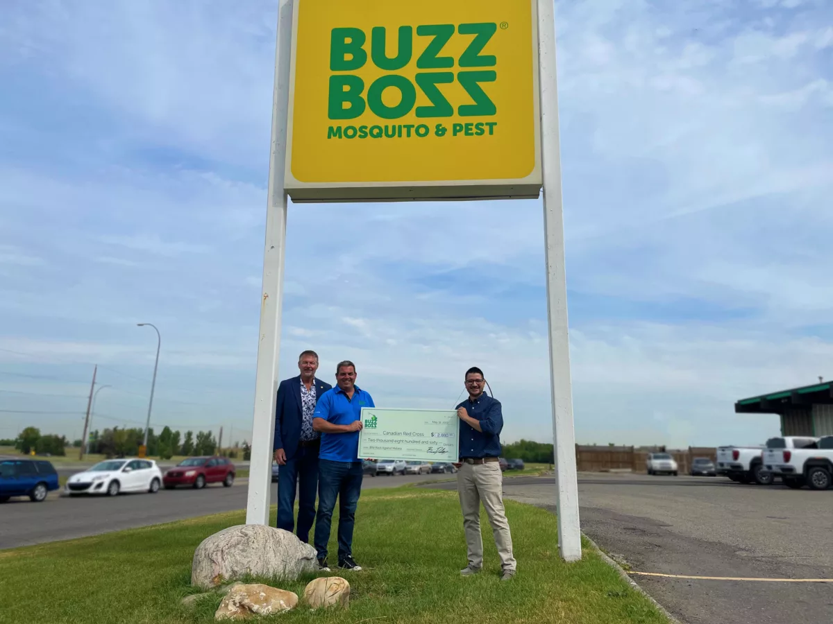 Cheque Ceremony Buzz Boss Red Cross 2022