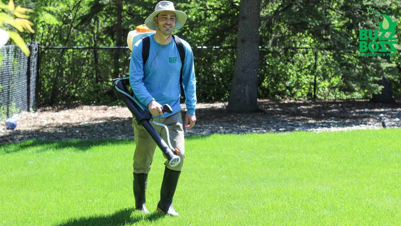 Buzz Boss spraying the back yard